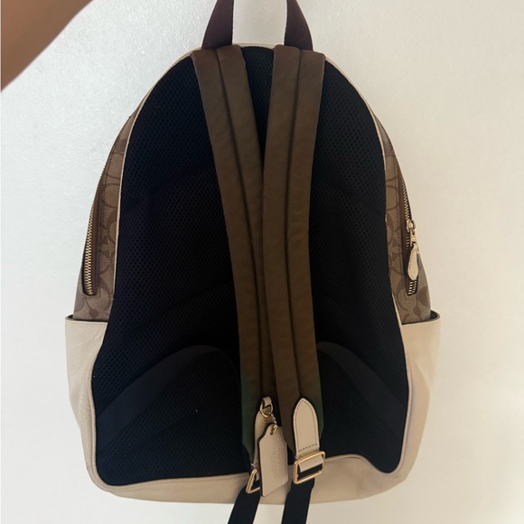 Coach backpack - Picture 2 of 2